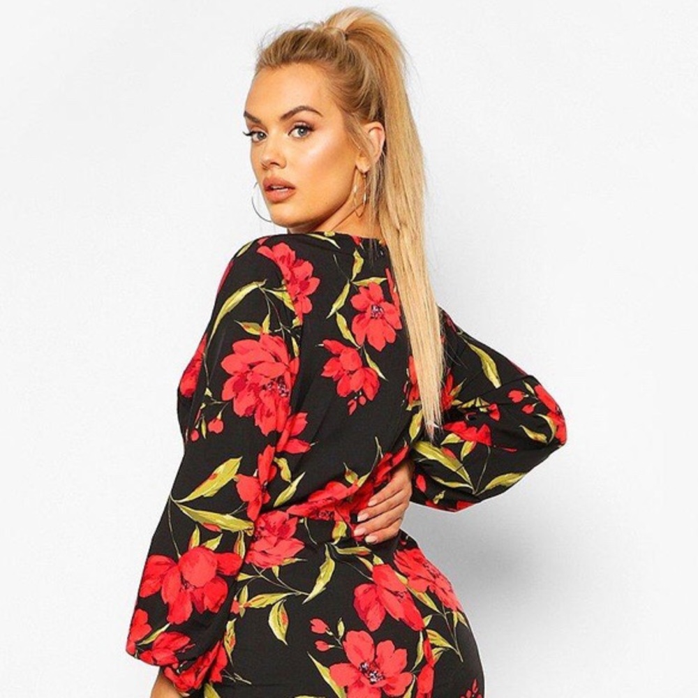 Boohoo Plus Red Floral Dress Sz 24 - Picture 3 of 12